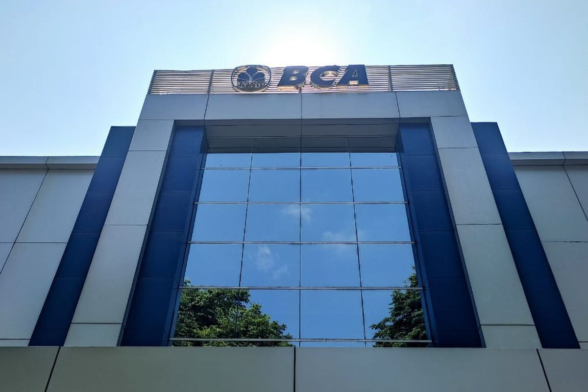 OJK Terbitkan Aturan Permudah Akses Pembiayaan UMKM, BCA Siap Jalankan Dukungan
