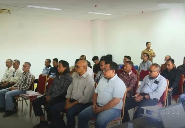 Pemprov Gandeng Perusahaan Tambang Wujudkan Penerangan di Pedalaman